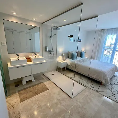 Stunning Sea View Penthouse Apartamento *