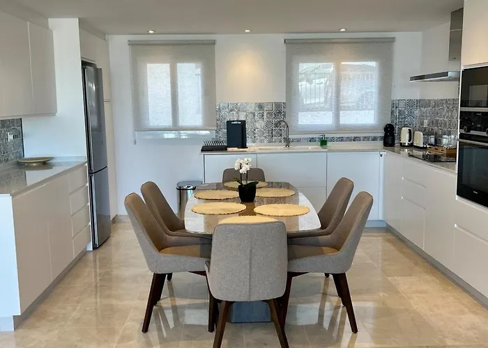 Stunning Sea View Penthouse