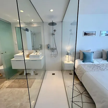 Stunning Sea View Penthouse 公寓 埃斯特波纳